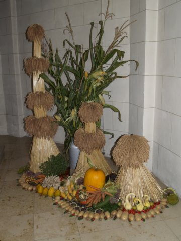 erntedankaltar2016004.jpg